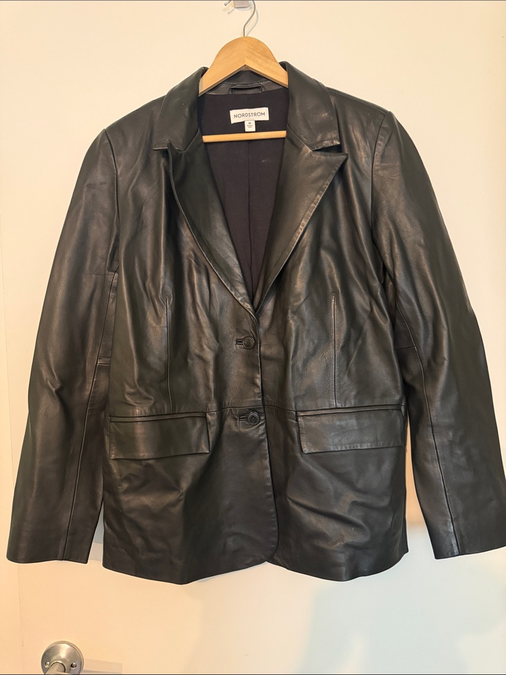 Nordstrom Women’s Black Leather Two-Button Blazer Jacket